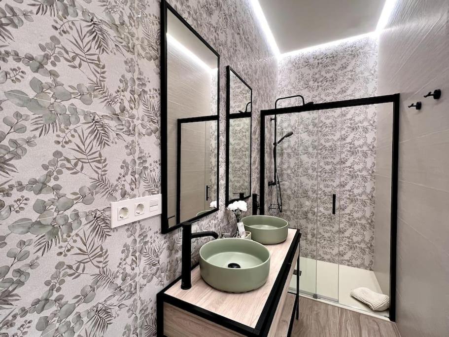 Auxiliadora Luxury Apartment Seville Exterior photo
